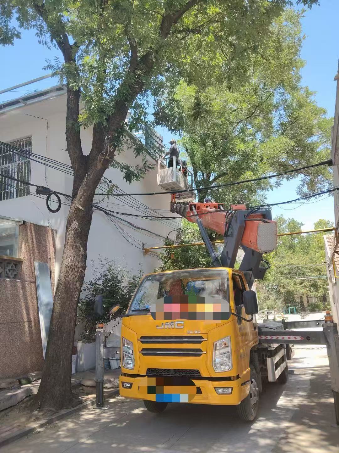 北辰区高空作业车能吊装重物吗？最大承载多少公斤？