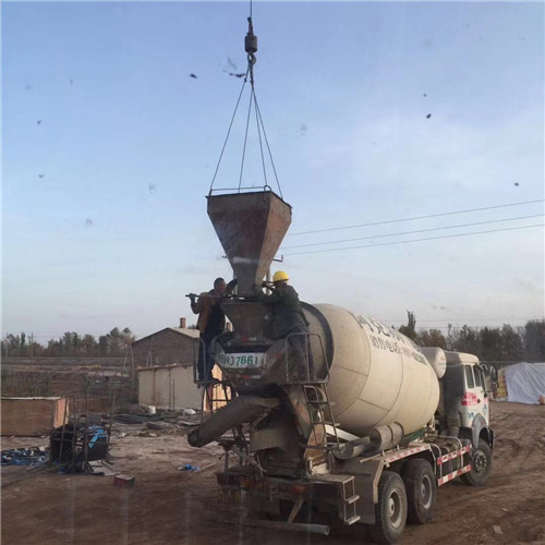 北辰区“精准瞄准”—— 吊车的 “定位导航” 技术